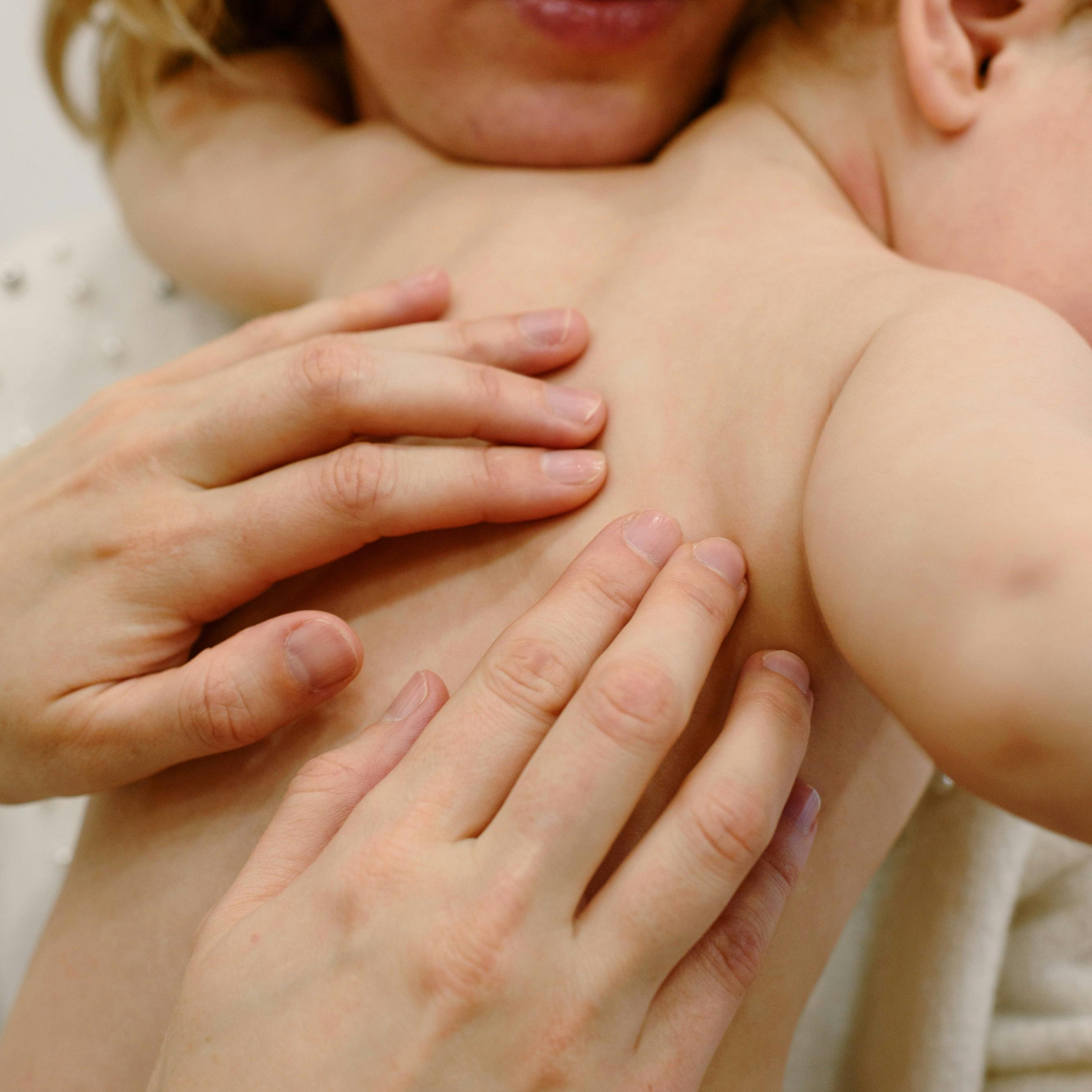 Massage pour bébé et enfant